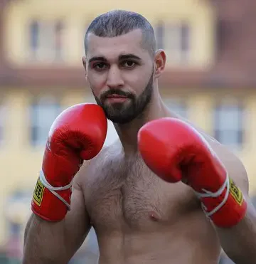 Эмин Атра Эмин Атра