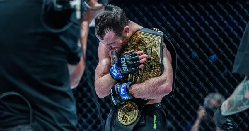 Чемпион мира по версии ONE FC Джарред Брукс