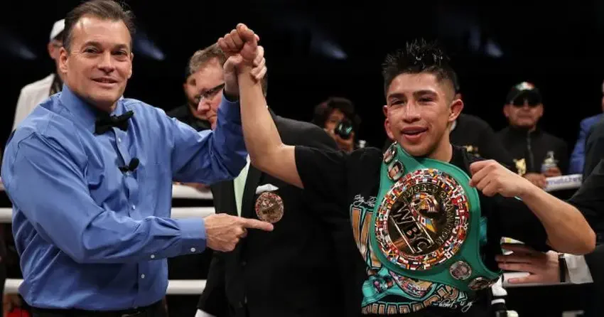 Чемпион мира по версии WBC Хулио Сезар Мартинес Агилар