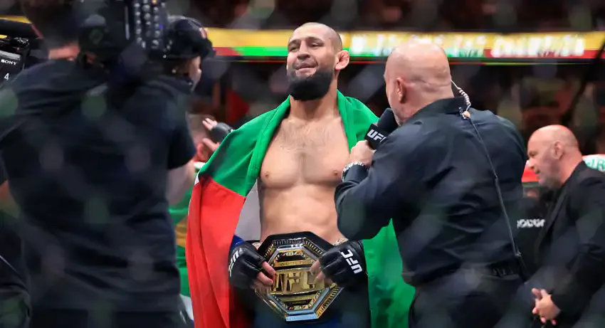 Чемпион мира по версии UFC Хамзат Чимаев