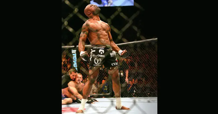 Чемпион мира по версии UFC Куинтон Джексон