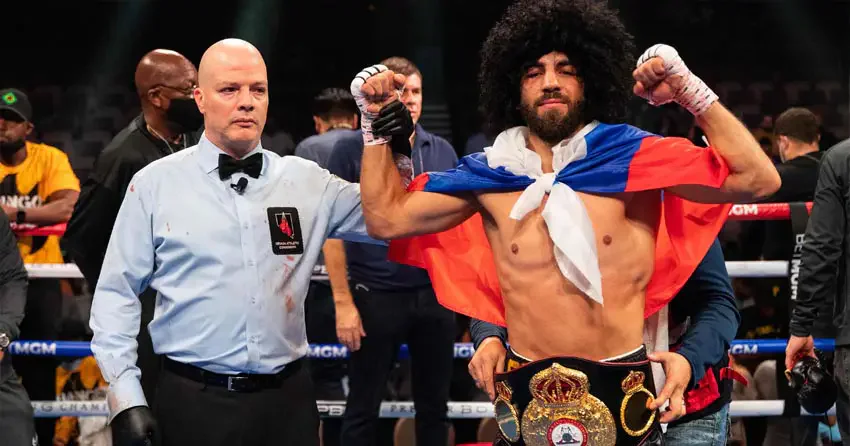 Чемпион мира по версии WBA Раджаб Бутаев