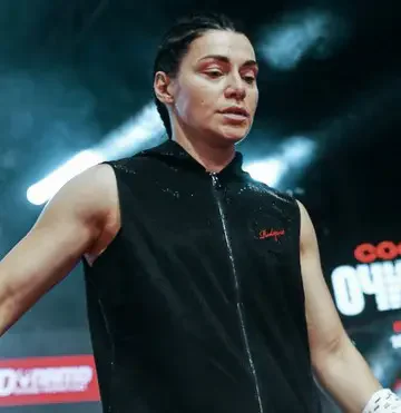 Соперник в дебютном бою Софья Очигава