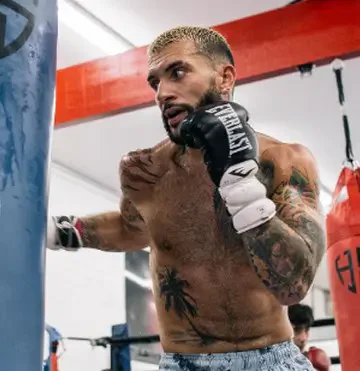 Соперник в дебютном бою FaZe Temperrr