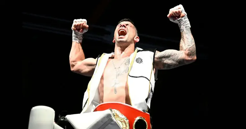 Чемпион мира по версии IBF Винченцо Гуальтьери