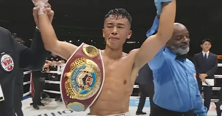 Чемпион мира по версии WBO Йошики Такеи